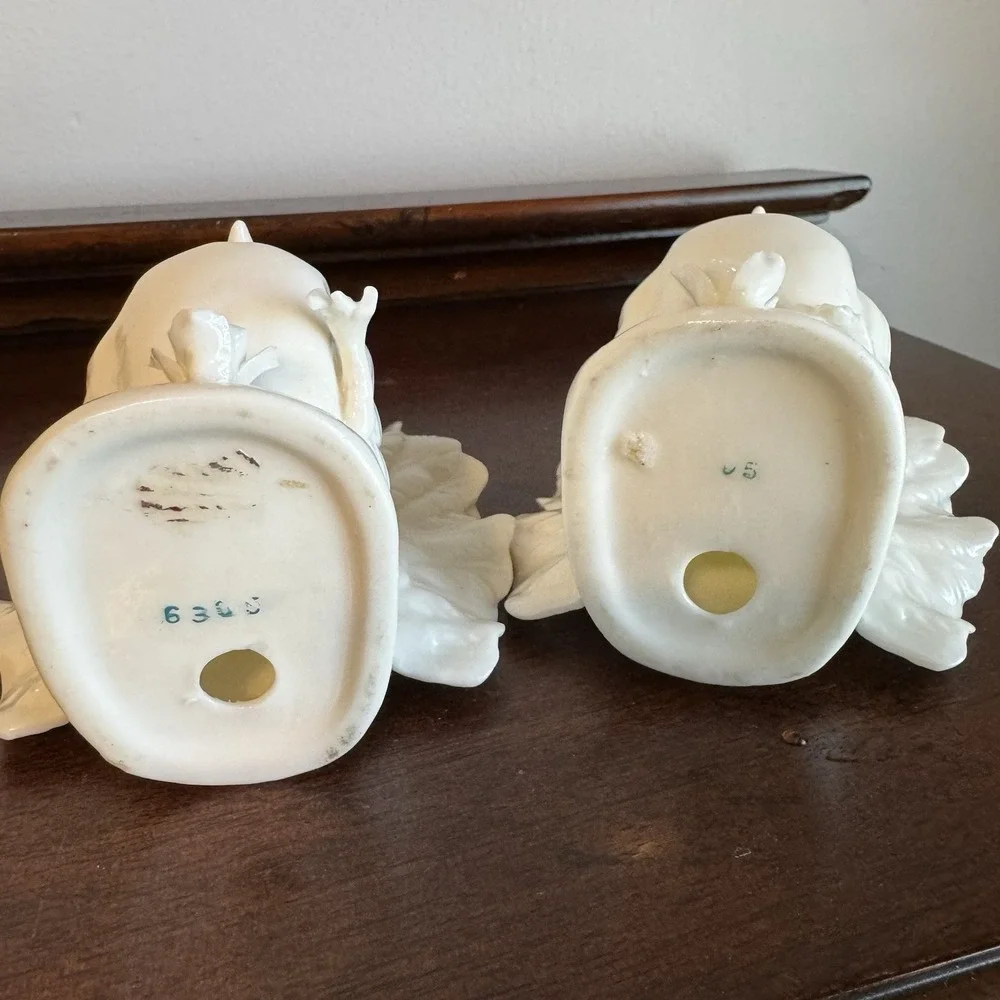 Pair of Vintage Porcelain White Fantail Turtle Dove Figurines #6305 - 4